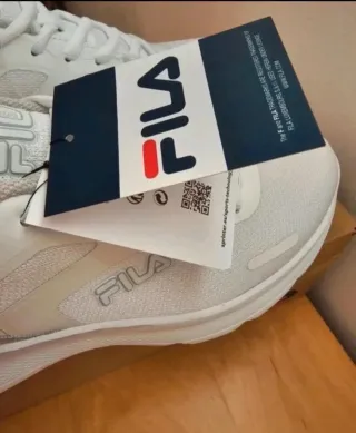 Zapatillas Fila Talla 41 Blancas Nuevas