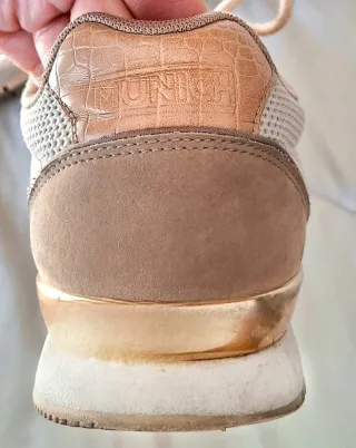 Zapatillas Munich Mujer Talla 40 Beige y Dorado