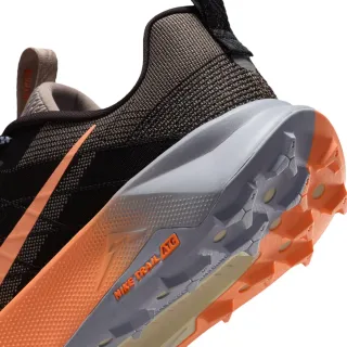 Zapatilla Nike React Wildhorse 10 Negra /Naranja.