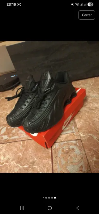 Nike Shox R4 Triple Black Talla 44 Nuevas Y2K