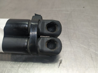 AMORTIGUADORES MALETERO / PORTON FORD FIESTA (CE1