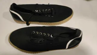 Bambas Negras estilo dc shoes,de skate,nuevas