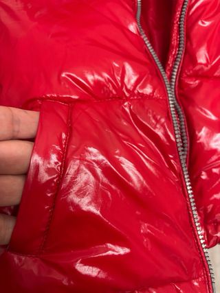 Cazadora niña Benetton 4-5 años roja