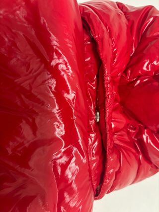 Cazadora niña Benetton 4-5 años roja