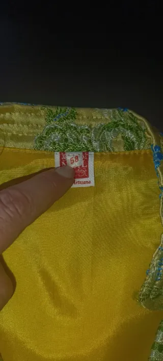 Chaleco fallero bordado