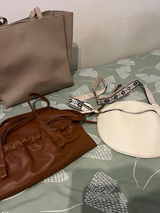 Lote de Bolsos y Carteras