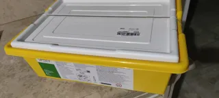 LEGO Spike Essential - Scatola Gialla