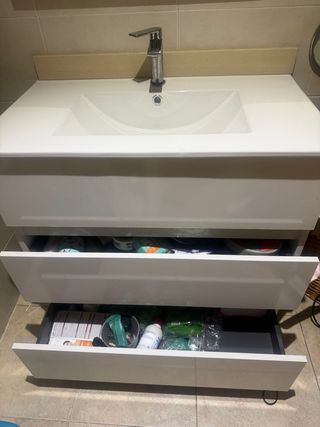 Lavabo con espejo y grifo, 3 cajones