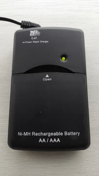 Cargador de pilas.