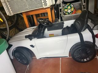 Coche de Batería Mercedes AMG Blanco