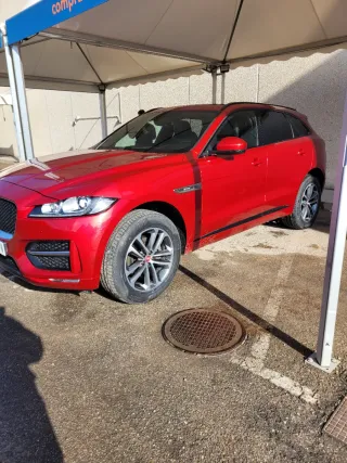 Jaguar F-Pace 2016