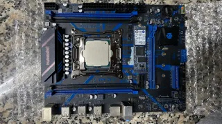 Placa Mãe com CPU e SSD
