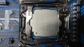 Placa Mãe com CPU e SSD