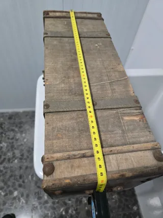 Cofre/baúl antiguo madera y metal