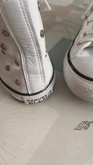 Converse All Star Hi Tachuelas Blancas