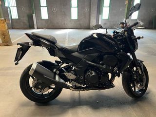 Kawasaki Z750 ABS