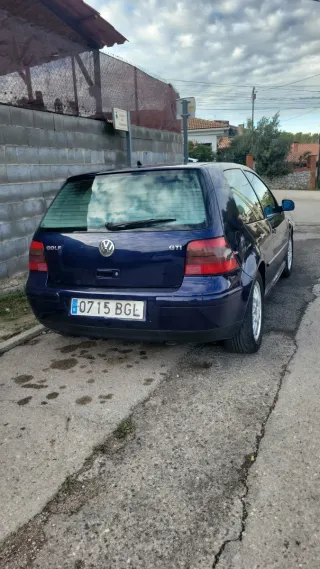 Volkswagen Golf 2001