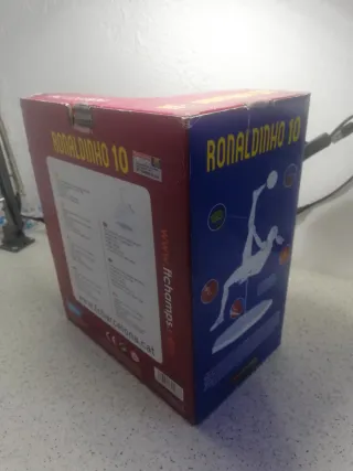 Figura FTChamps Ronaldinho grande en caja