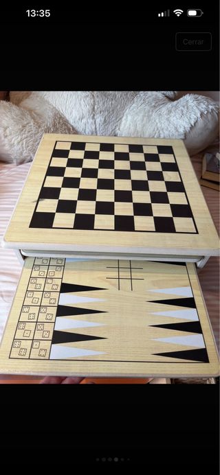 Juego de mesa de madera