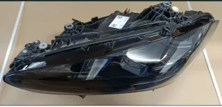 Farol BMW Série 4 LCI G22 G23 G26 M3 M4