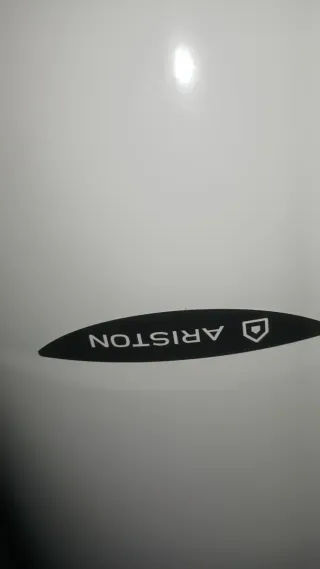 Termo eléctrico blanco