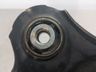 BRAZO SUSPENSION INFERIOR DELANTERO DERECHO RENAU