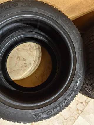 Neumáticos Invierno Michelin R18