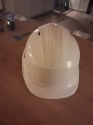 Casco de obra profesional Delta Plus