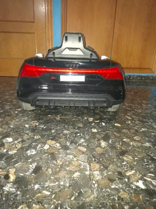 Coche Batería Audi RS e-tron GT Niño