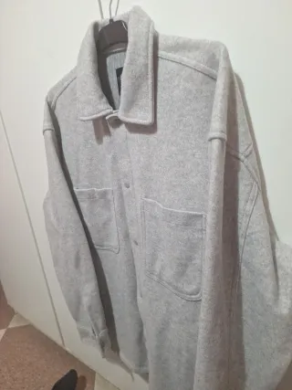 Camisa Bershka gris