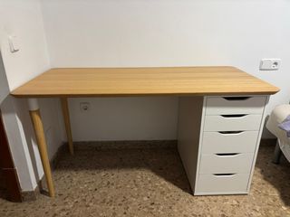 Escritorio madera con cajonera blanca