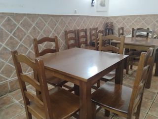 Mesa y 4 Sillas Madera Restaurante