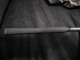 Hierro 4 Titleist AP3 Acero True Temper R300 black