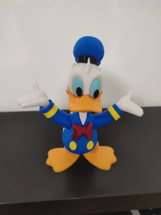 Figura Daisy Disney en filamento