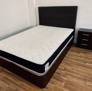 Canapé y Colchón Matrimonio