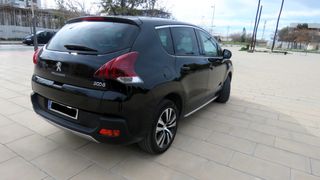 Peugeot 3008 2014 en muy buen estado