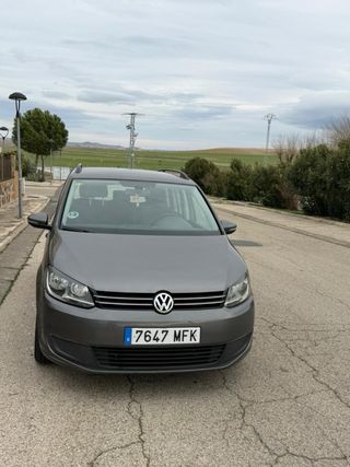 Volkswagen Touran 2012