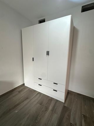 Oferta Armario de 3 Puertas NUEVO! 150X200cm