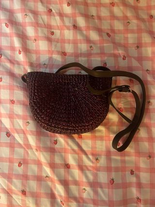 Bolso de rafia marrón