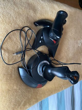 Thrustmaster HOTAS X Joystick e Manetta