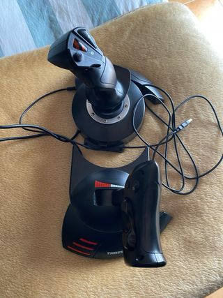 Thrustmaster HOTAS X Joystick e Manetta