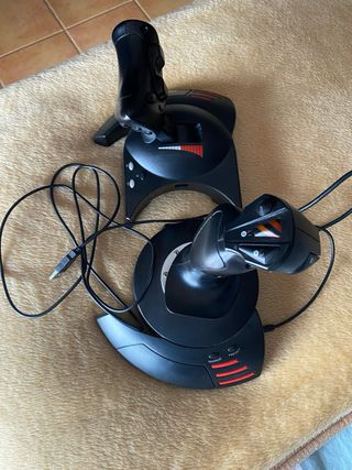 Thrustmaster HOTAS X Joystick e Manetta