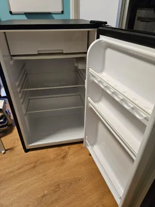 Nevera aspecto altavoz Marshall