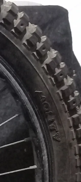 Llantas de bicicleta Monty