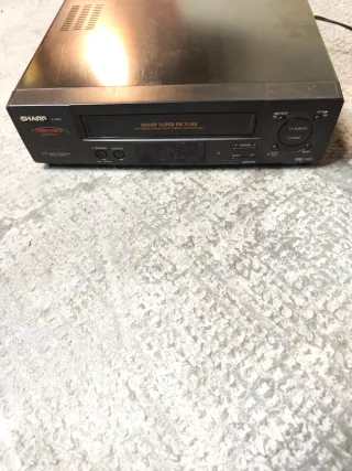 Sharp VHS HQ Reproductor