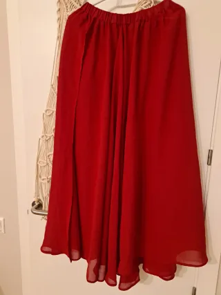 Falda roja para danza vientre/flamenca abertura