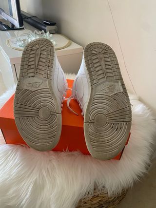 Nike Air Jordan 1 Mid Blancas