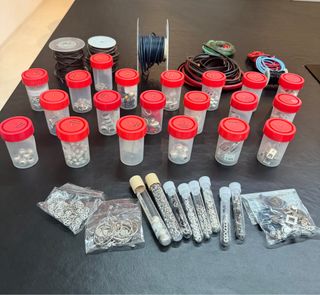 Lote abalorios, cuero y accesorios DIY