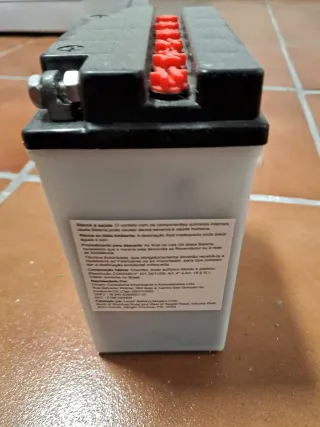 Batería BMW F650,F650ST,F650CS, F650GS,G650GS Sert