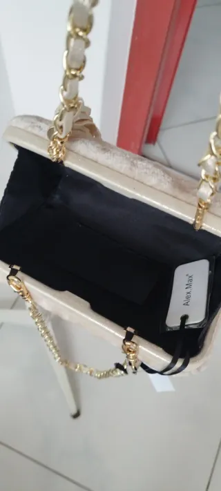 Borsa Alex.Max beige con frange e catena oro